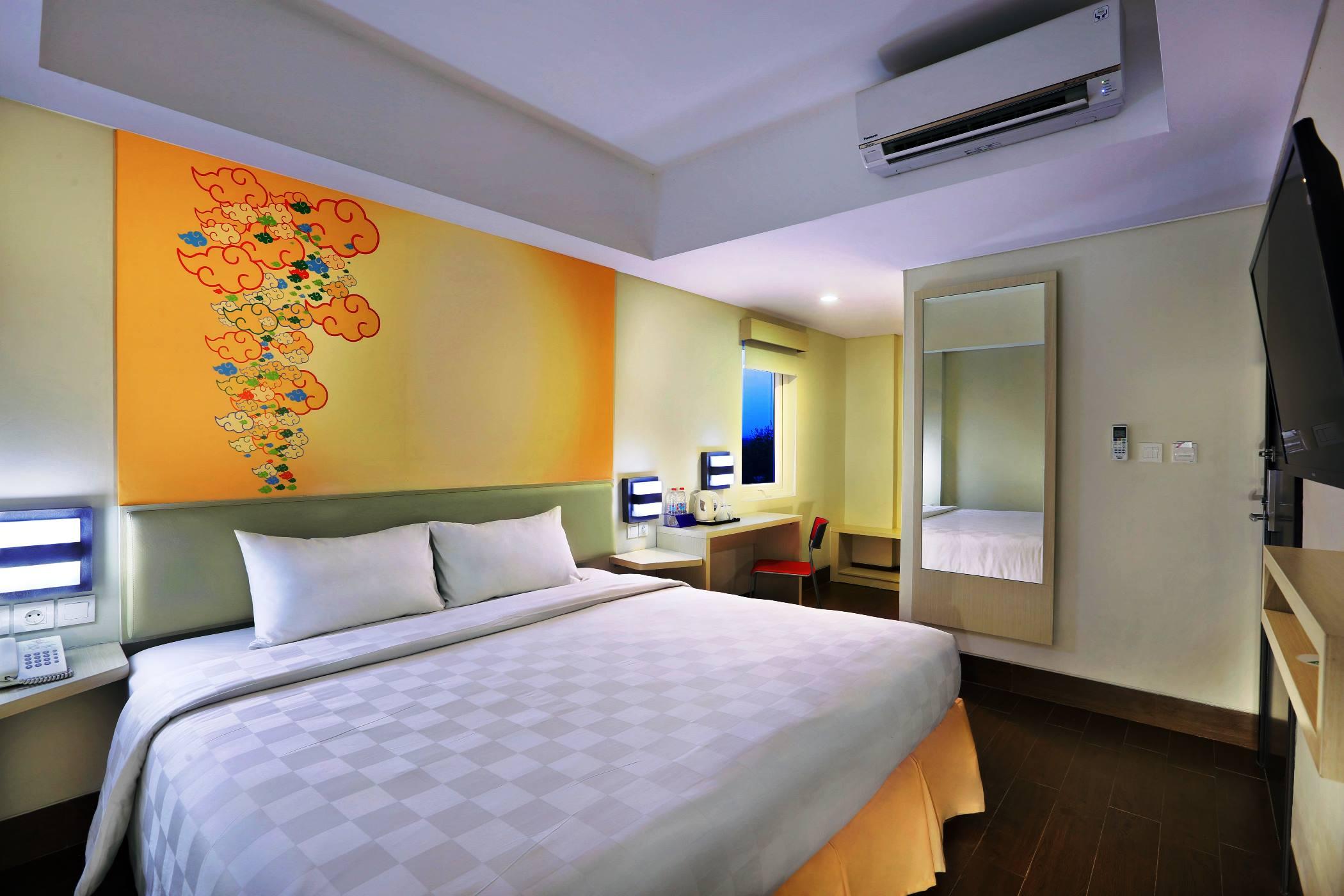 Cordela Hotel Cirebon Exterior foto